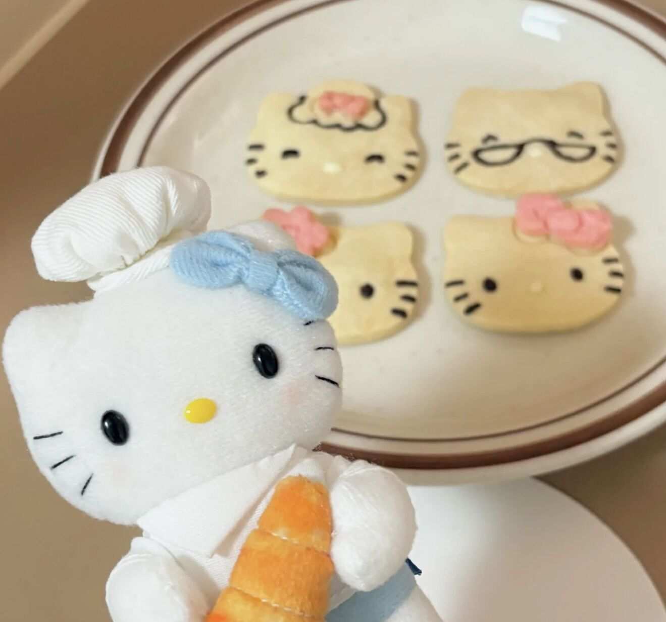 Vintage Sanrio Hello Kitty Hugging Croissant Plush Charm